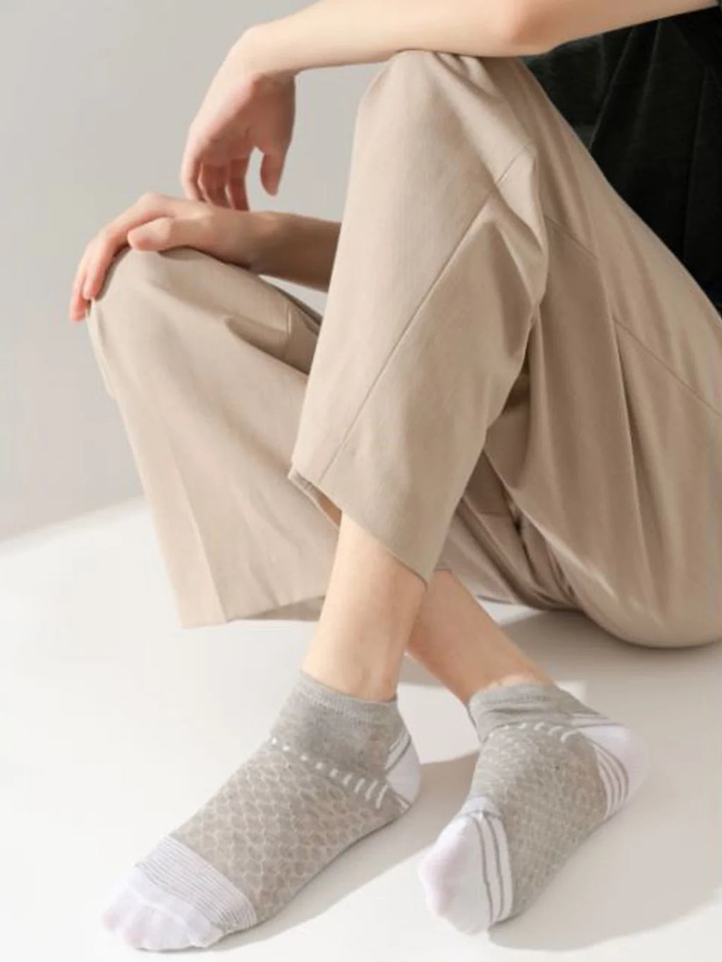 Versatile Men's Low Cut Socks