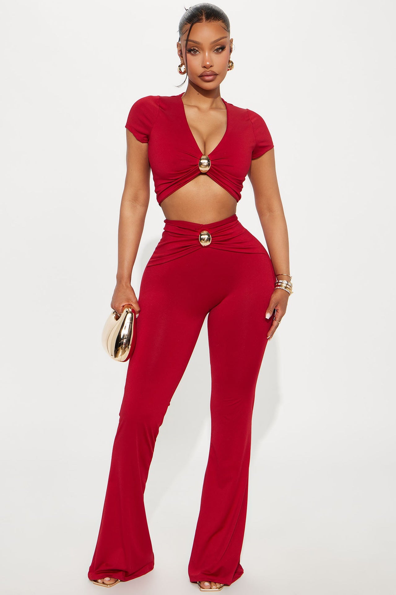 Low-cut V-neck Short-sleeved T-shirt Top With Hardware Waist-length Bodycon Trousers Set